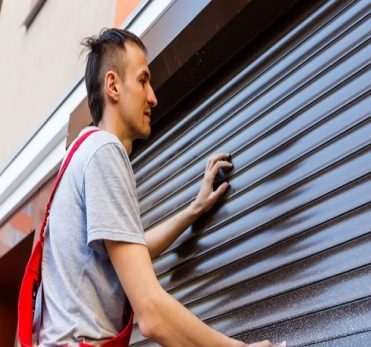 Rolling Shutter Repairing Service in Kolkata